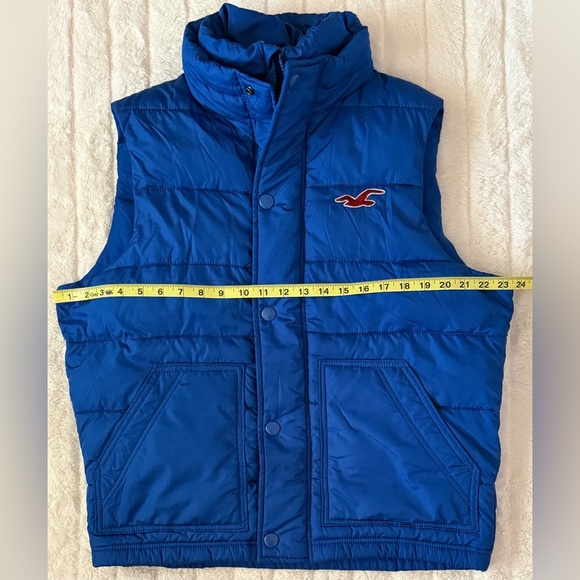 Hollister Women’s Puffer Vest Size L Cobalt Blue Full Zip Sleeveless Polyester - Picture 6 of 6